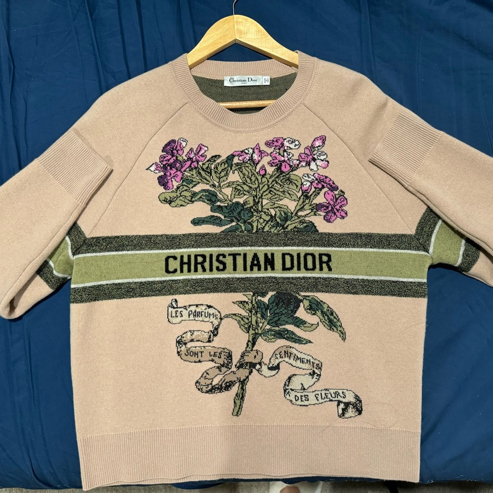 Christian Dior sweater size 34